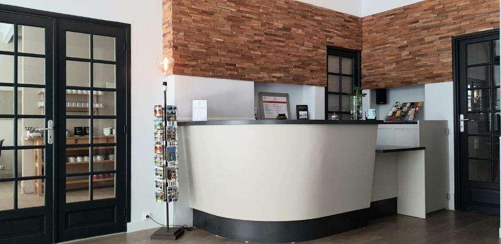 L'Hotel Bristol Кан Интерьер фото